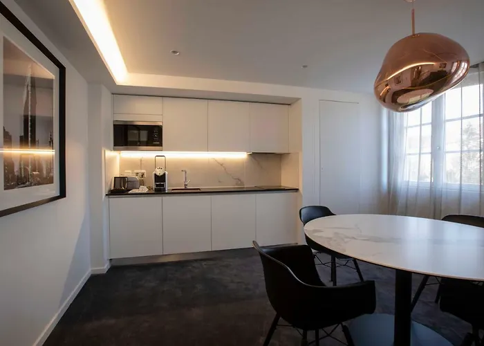 BORD EAU Guest House